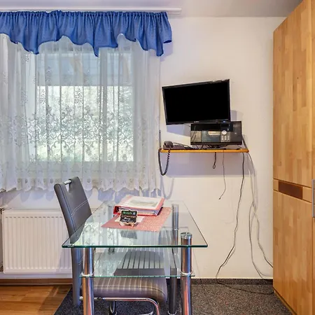 Guest house Haus Monika 3*